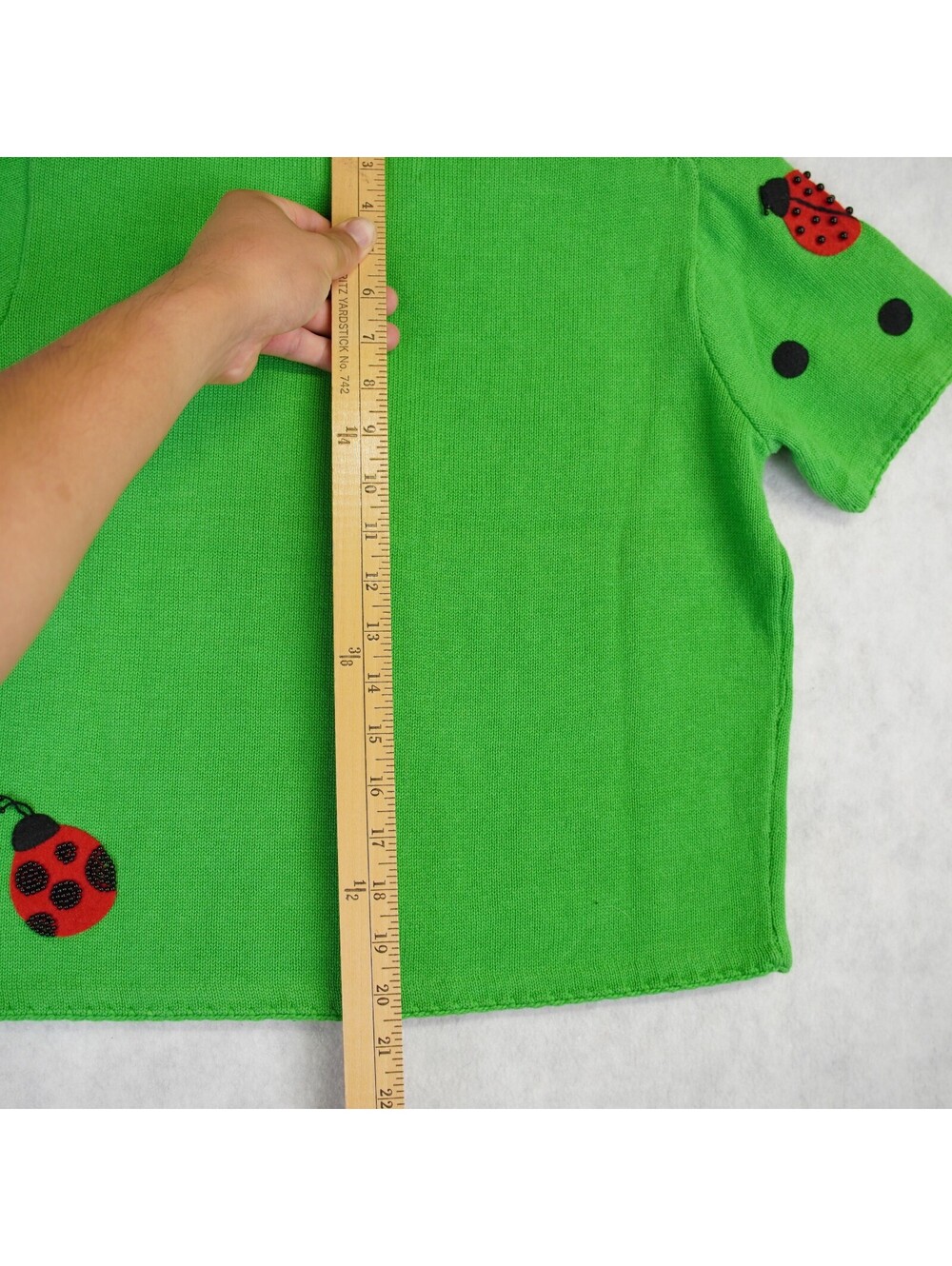 Michael Simon Women Cropped Cardigan Sweater Size Small Green Ladybug Print NWT - Picture 14 of 15